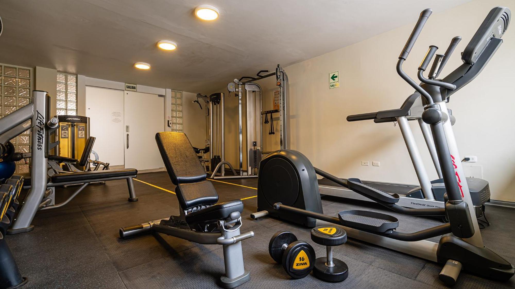 Casa Andina Standard Trujillo Plaza Hotel Eksteriør billede