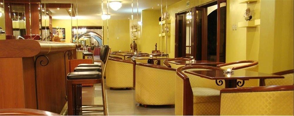 Casa Andina Standard Trujillo Plaza Hotel Eksteriør billede