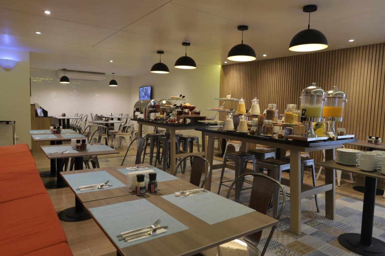 Casa Andina Standard Trujillo Plaza Hotel Eksteriør billede